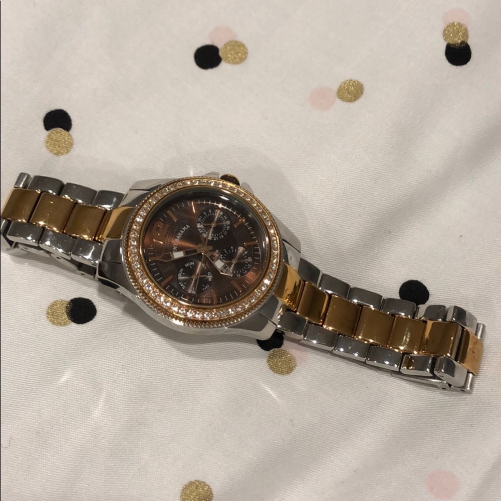 Watch - Picture 1 of 1